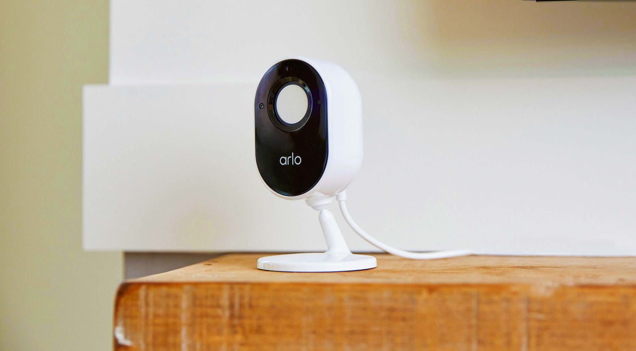 Vignette de la vidéo présentant la caméra intérieure Arlo Essential Indoor