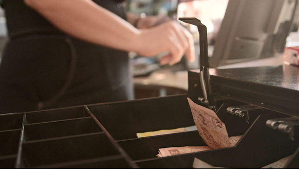 Arlo Q Plus Camera Cash Register Video Still